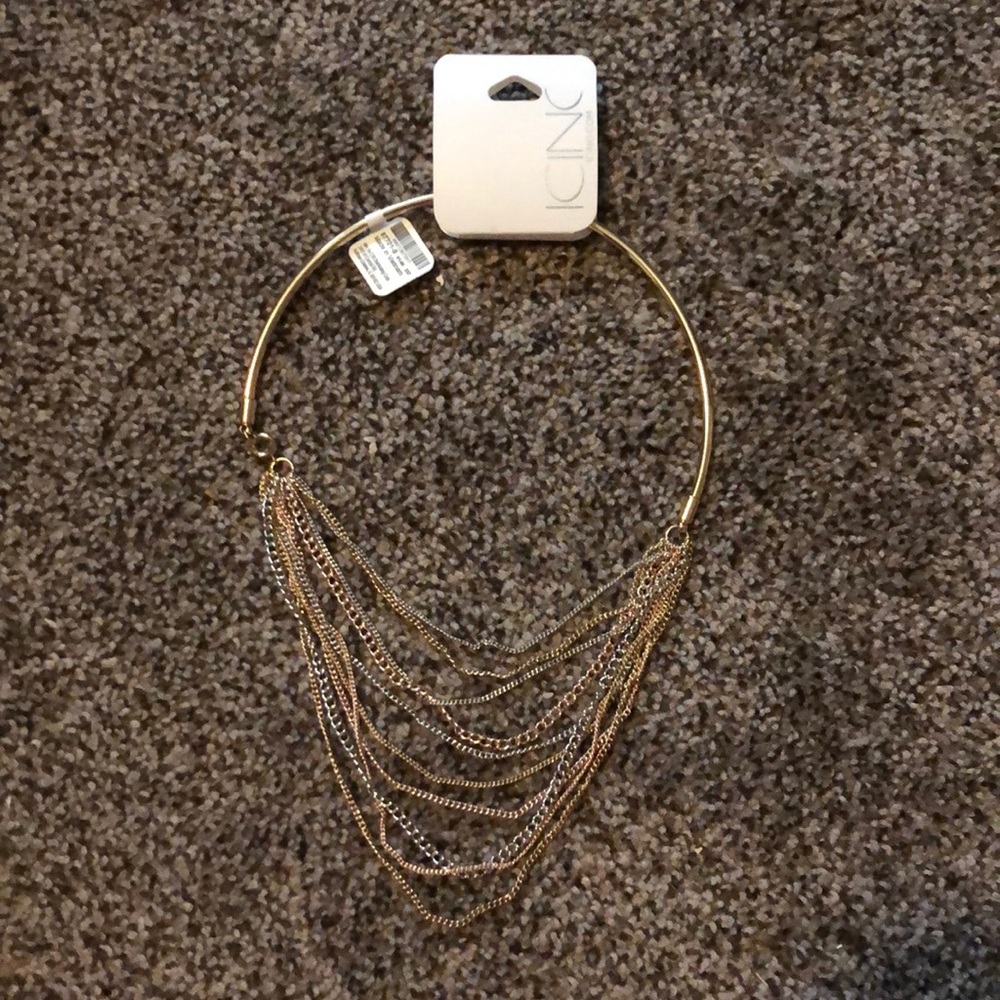 Icing necklace